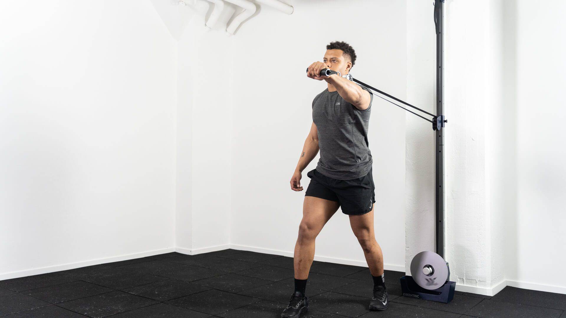 kPulley Single Arm Chest Press